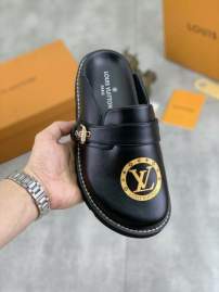 Picture of Louis Vuitton Slippers _SKULVsz39-45mnf05311296
